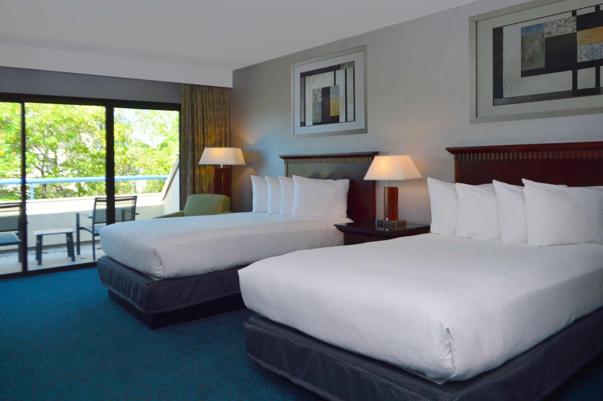 Готель Doubletree By Hilton Newark-Fremont Екстер'єр фото