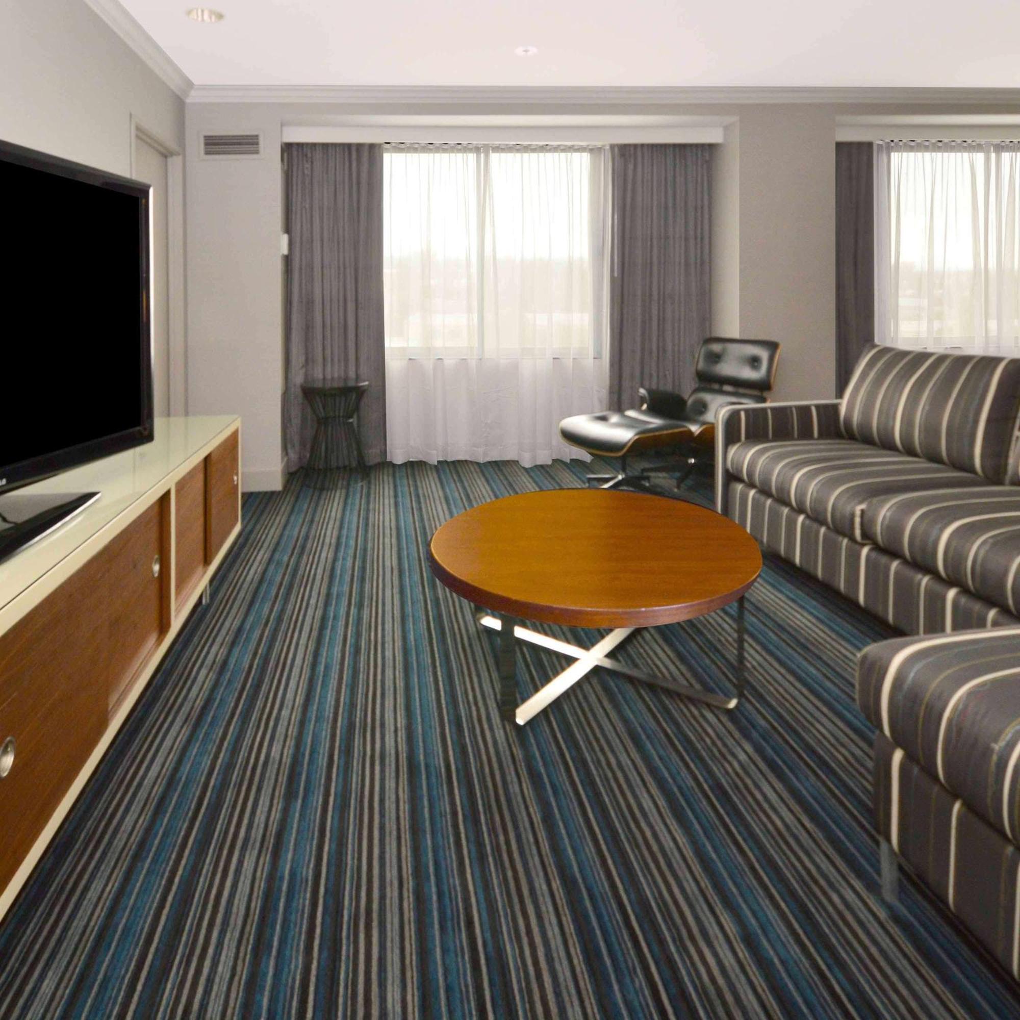 Готель Doubletree By Hilton Newark-Fremont Екстер'єр фото
